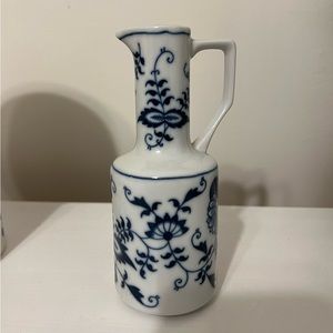 Vintage porcelain cruet or bud vase